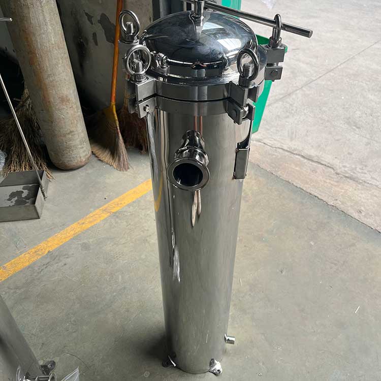 華豫供應(yīng)進(jìn)出口徑DN50多袋式過濾器 不銹鋼材質(zhì)